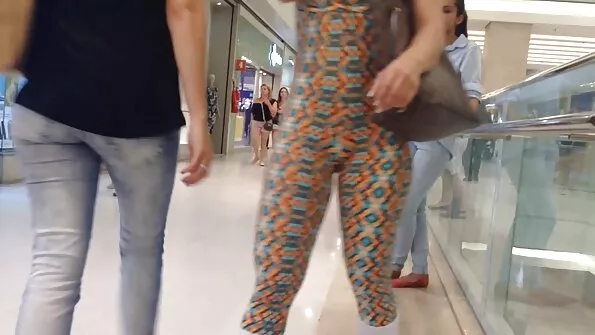 Două petite student se alăture împreună pentru a partaja Penis Urias poze cu lindic apoi faciale