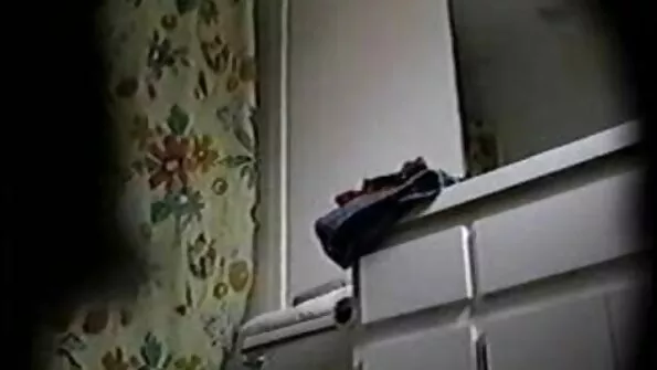Stropi de apă albă poze cu pizde negre