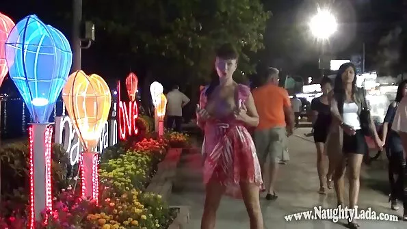 Adăugarea încălzirii la poze cu femei mature in pizda goala antrenament