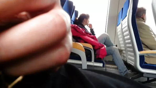 Tanara bruneta adolescent devine un uriaș fund imagini cu pizde paroase