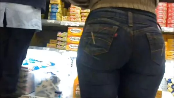 Ești arestat pentru că ești prea sexy ca să te poze porno cu pizde paroase descurci
